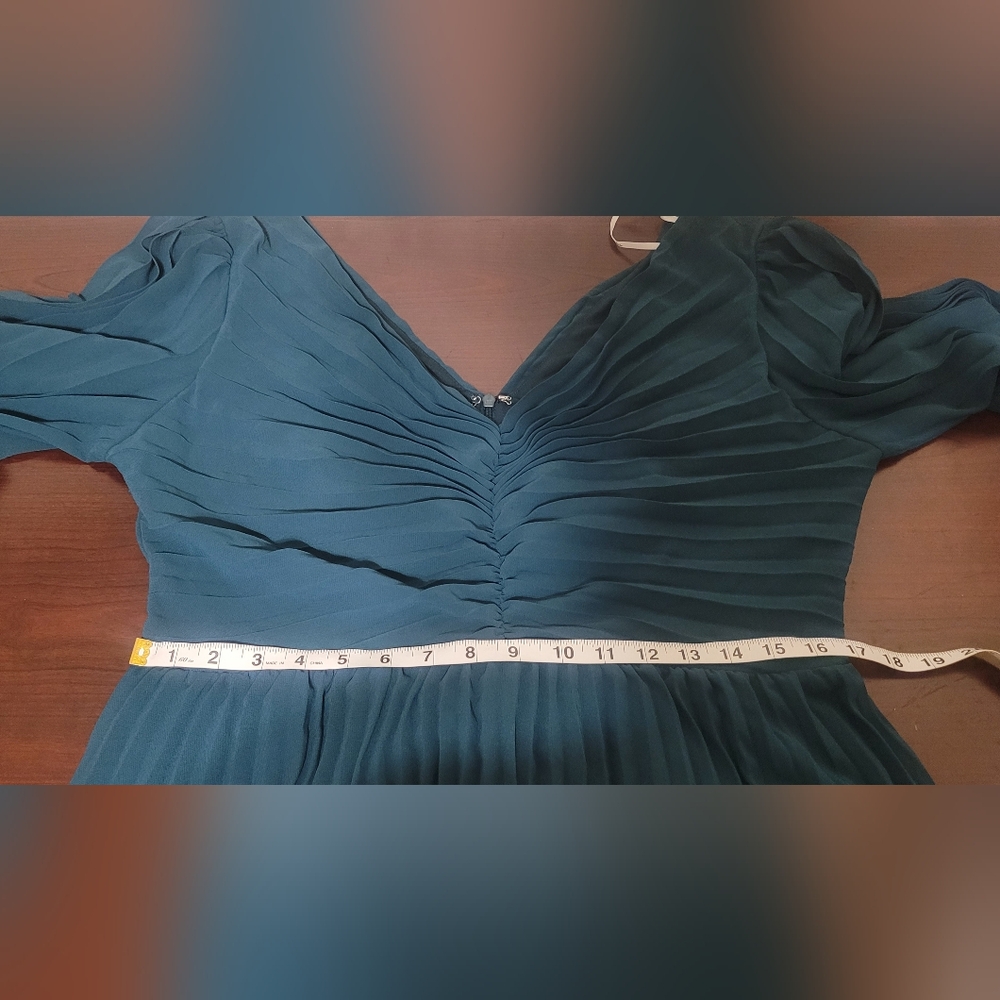 LULU'S GRACE EMERALD GREEN PLEATED LONG-SLEEVE MAXI DRESS SIZE 1XL - Picture 4 of 7